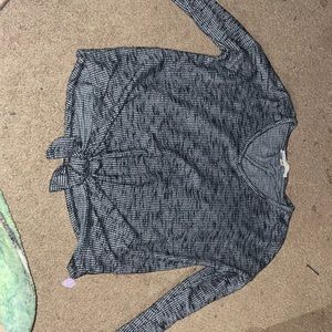 Gray and white tie front long sleeve t-shirt from kohl’s
